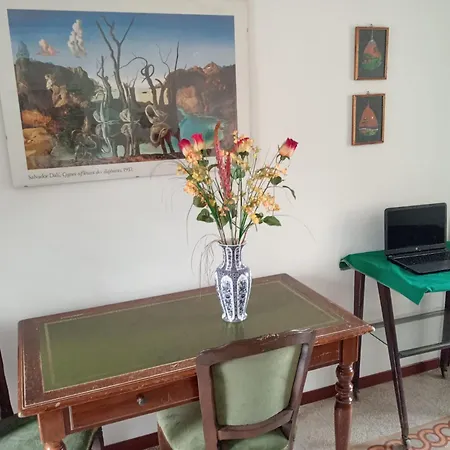 Casetta Ninfa Bed & Breakfast