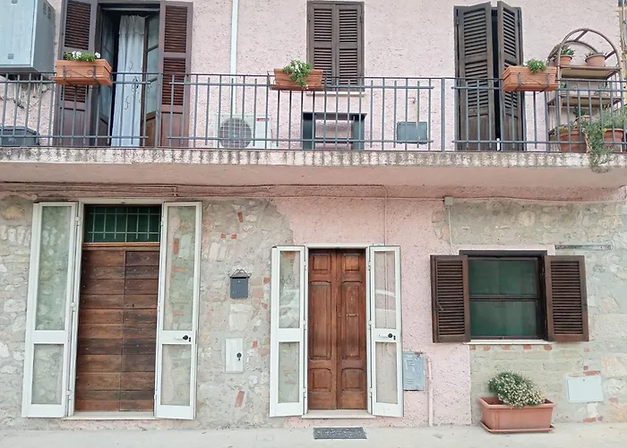 Casetta Ninfa Bed and Breakfast